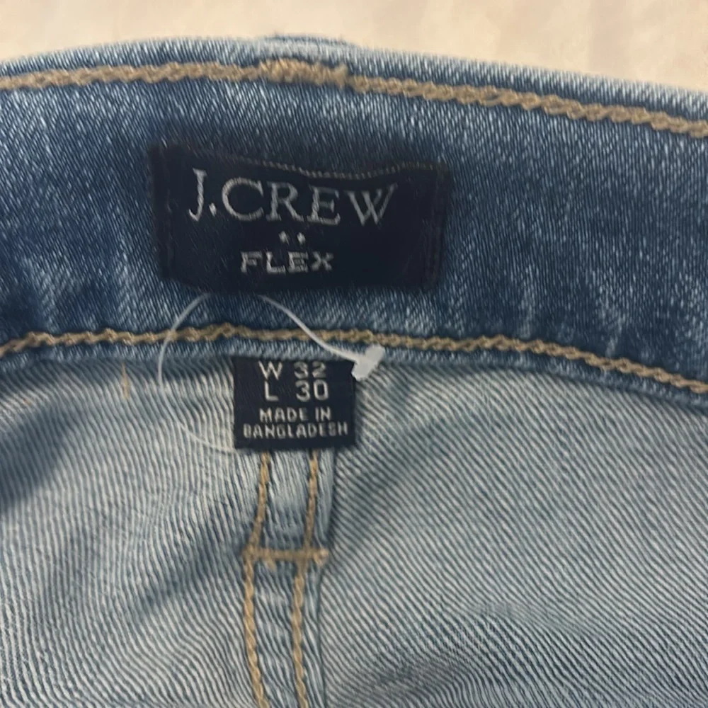 J Crew Flex straight blue jeans SZ 32 X30 light wash stretchy casual wear comfy - Picture 4 of 15